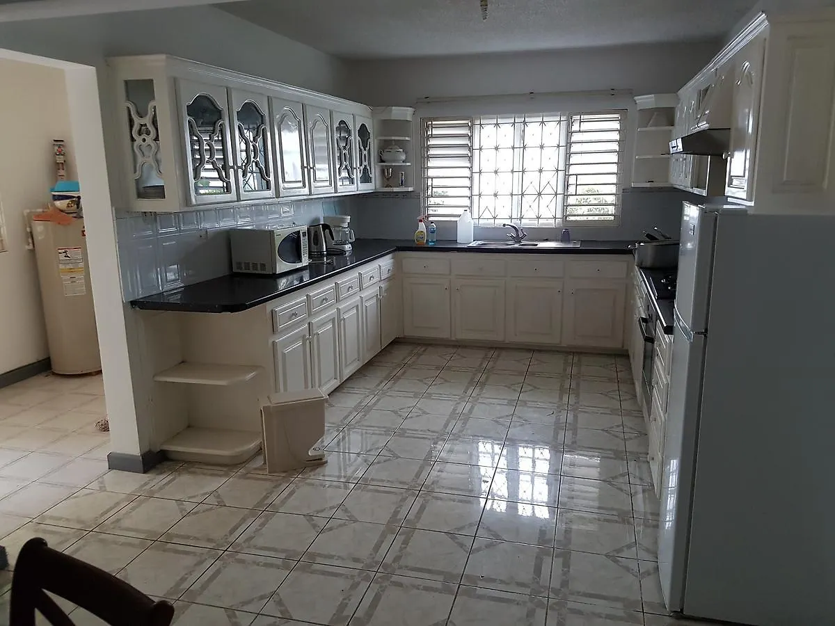 Jus4U-1 The Home Away From Home Villa Ocho Rios